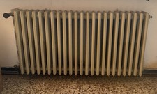 Stock Di Termosifoni Radiatori